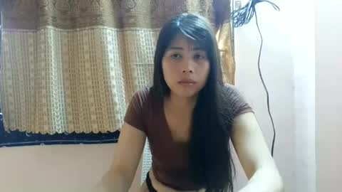 Snapshot of queennbbee chatting on 26, 6, 2026 queennbbee online show from 26, 6, 2026