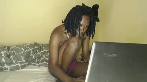 Snapshot of queennikkah254 chatting on 9, 11, 2025 queennikkah254 online show from 9, 11, 2025