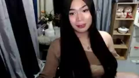 Snapshot of queenofcum169xx chatting on 7, 7, 2026 Mikka online show from 7, 7, 2026