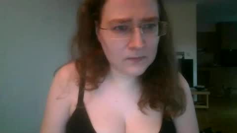 queenofthenights online show from 24, 6, 2026