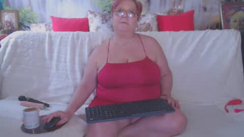 QueenPammy online show from 15, 2, 2025