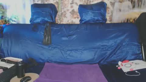 QueenPammy online show from 25, 10, 2025