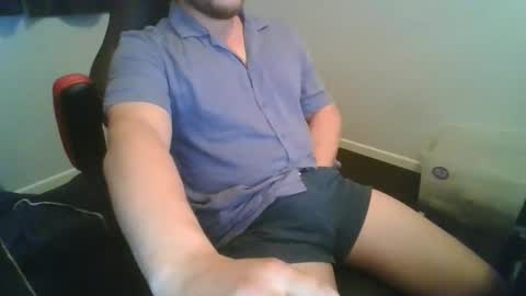 Snapshot of quite_toey4 chatting on 5, 11, 2025 quite_toey4 online show from 5, 11, 2025