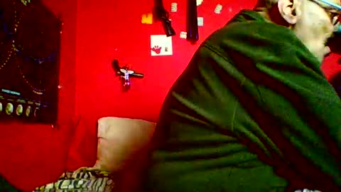 Snapshot of qwertyuiop22348015 chatting on 7, 3, 2026 qwertyuiop22348015 online show from 7, 3, 2026