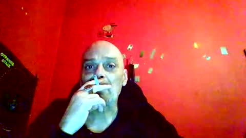 Snapshot of qwertyuiop22348015 chatting on 2, 4, 2026 qwertyuiop22348015 online show from 2, 4, 2026