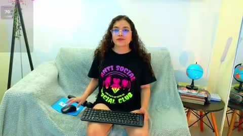 Luna online show from 4, 3, 2026