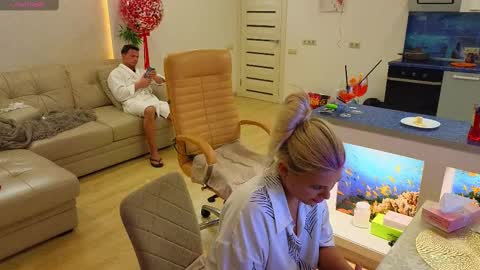 Jess  John online show from 2, 3, 2025