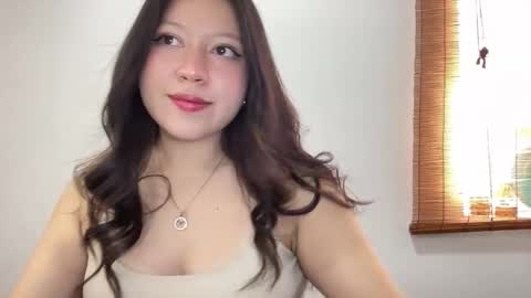 Snapshot of rachel_james__ chatting on 23, 11, 2025 rachel james online show from 23, 11, 2025