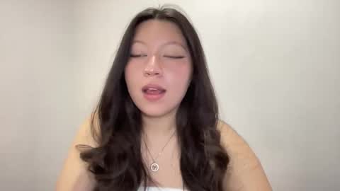 Snapshot of rachel_james__ chatting on 13, 12, 2025 rachel james online show from 13, 12, 2025