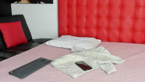  DALIANA  online show from 9, 4, 2026