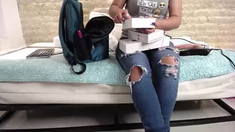 Snapshot of rachel_westt chatting on 18, 1, 2025 RACHEL online show from 18, 1, 2025