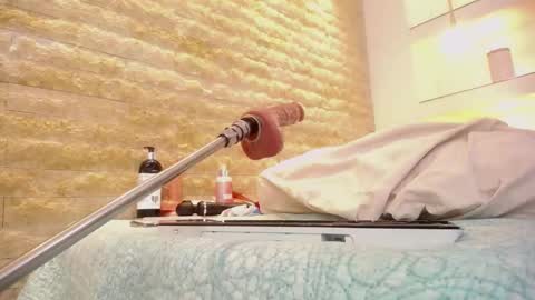 Snapshot of rachel_westt chatting on 1, 2, 2025 RACHEL online show from 1, 2, 2025