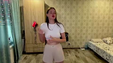 Elena online show from 28, 7, 2026