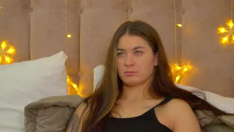 Snapshot of rachellsimpson chatting on 23, 12, 2024 RachellSimpson online show from 23, 12, 2024