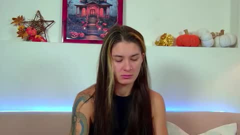 RachellSimpson online show from 26, 10, 2025