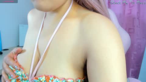 REY online show from 4, 2, 2025