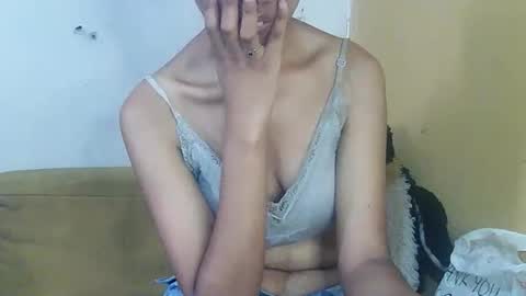 Snapshot of rachelshiny chatting on 5, 11, 2025 RachelShiny online show from 5, 11, 2025