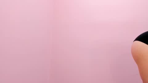 Snapshot of radiant_sapphire chatting on 6, 12, 2024 radiant_sapphire online show from 6, 12, 2024