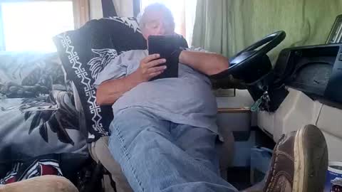Snapshot of radiomantim chatting on 26, 5, 2026 Radioman for fun online show from 26, 5, 2026