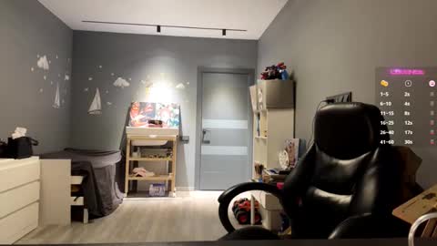 Mila online show from 14, 2, 2026