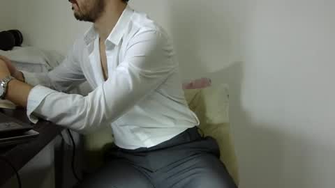 Snapshot of rafaelssk chatting on 8, 12, 2024 elenacam online show from 8, 12, 2024