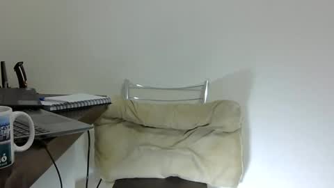 Snapshot of rafaelssk chatting on 8, 2, 2026 elenacam online show from 8, 2, 2026