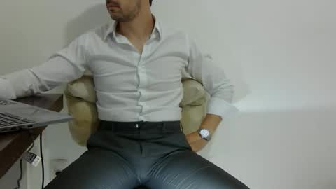 Snapshot of rafaelssk chatting on 26, 2, 2026 elenacam online show from 26, 2, 2026