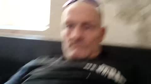 Snapshot of ragingzef69 chatting on 19, 2, 2025 Bigthickdickinvic online show from 19, 2, 2025