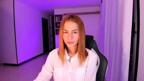 Jennyindependent model . online show from 7, 3, 2025