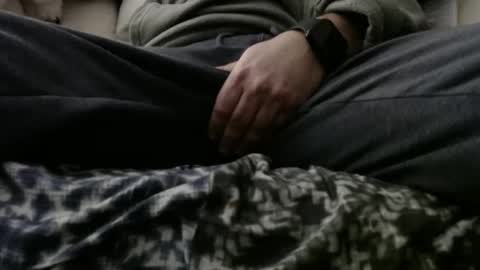 Snapshot of raindog72 chatting on 12, 1, 2026 Raindog online show from 12, 1, 2026