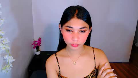 Snapshot of raindrizzle1706 chatting on 21, 11, 2025 raindrizzle1706 online show from 21, 11, 2025