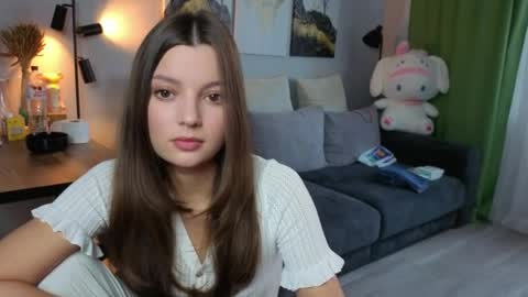 rainevi online show from 5, 4, 2026