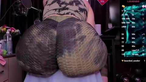 Laura online show from 23, 2, 2025