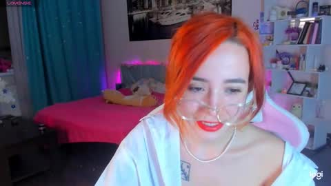 Snapshot of ramona_terner chatting on 8, 1, 2025 Ramona terner online show from 8, 1, 2025