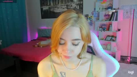 Snapshot of ramona_terner chatting on 3, 2, 2025 Ramona terner online show from 3, 2, 2025