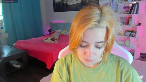 Snapshot of ramona_terner chatting on 6, 2, 2025 Ramona terner online show from 6, 2, 2025