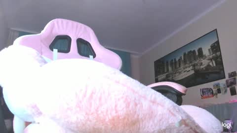 Snapshot of ramona_terner chatting on 10, 3, 2025 Ramona terner online show from 10, 3, 2025