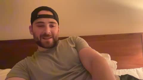 Snapshot of randomdude5950 chatting on 9, 12, 2024 randomdude5950 online show from 9, 12, 2024