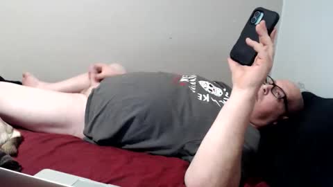 randomlybecause online show from 8, 4, 2026