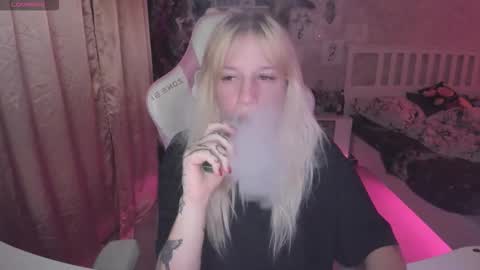 Snapshot of rapunzel_cute chatting on 24, 10, 2025 Rapunzel online show from 24, 10, 2025