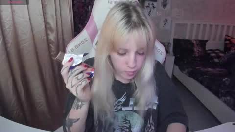 Snapshot of rapunzel_cute chatting on 31, 10, 2025 Rapunzel online show from 31, 10, 2025