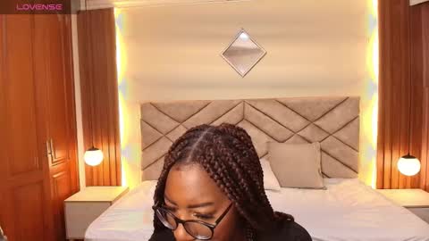 Raquel online show from 27, 2, 2026