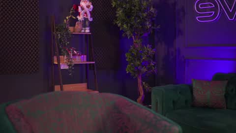 Raquelle online show from 28, 12, 2024