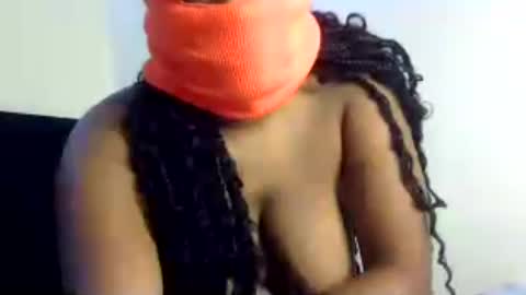 rara_molly online show from 1, 7, 2026