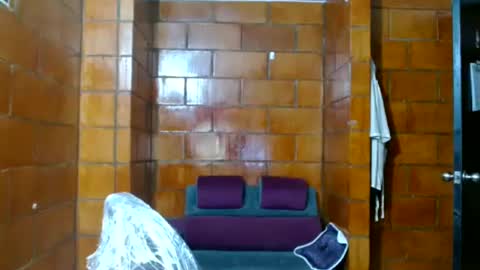 Snapshot of raven__purple chatting on 5, 2, 2025 raven__purple online show from 5, 2, 2025