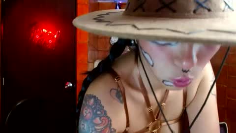 Snapshot of raven__purple chatting on 17, 10, 2025 raven__purple online show from 17, 10, 2025