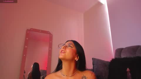 Snapshot of raven_manson chatting on 12, 2, 2026 online show from 12, 2, 2026