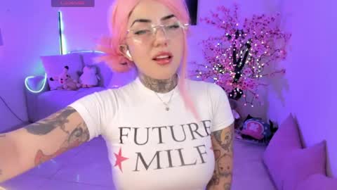 Snapshot of raven_sakura chatting on 20, 5, 2026 . online show from 20, 5, 2026
