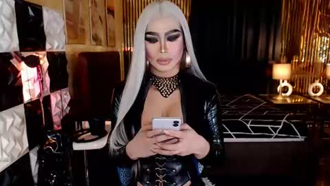 ravenmystiquex online show from 29, 6, 2026