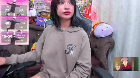 Snapshot of ravenn_20 chatting on 25, 6, 2026 RavenN online show from 25, 6, 2026